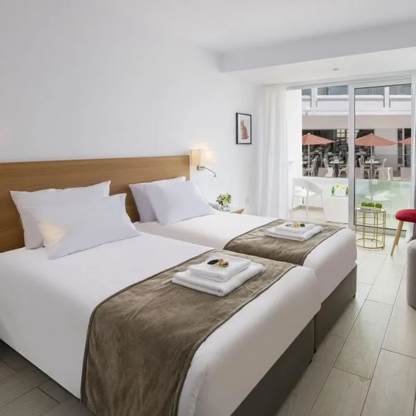 Kokkinos Boutique - zdjęcie 5