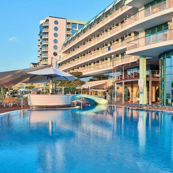 Berlin Golden Beach - zdjęcie 5