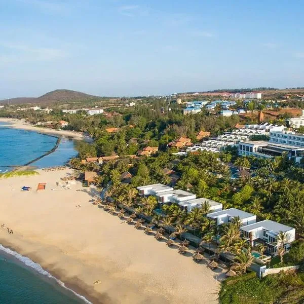 The Cliff Resort & Residence