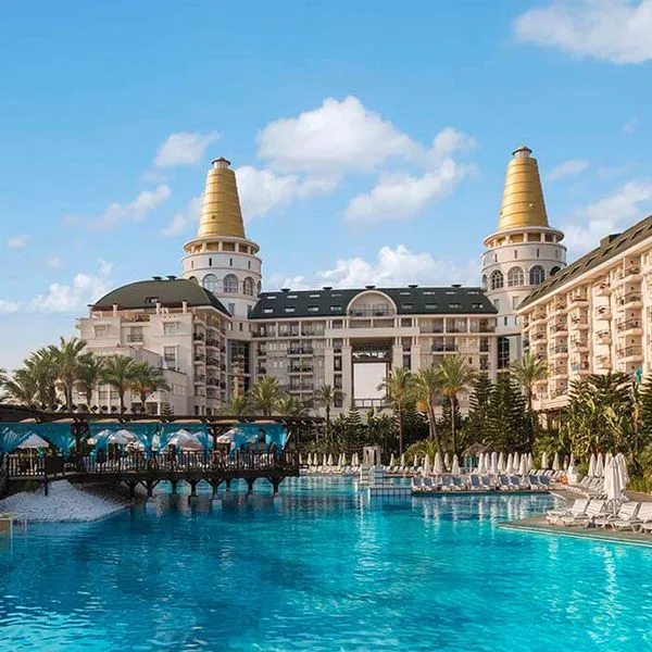 Delphin Diva - zdjęcie 2