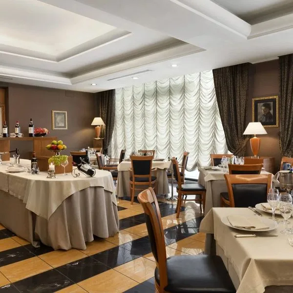 Ramada by Wyndham Naples - zdjęcie 5