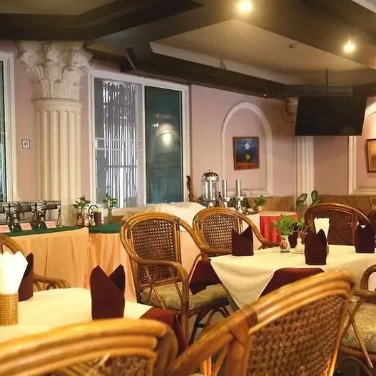 Romeo Palace - zdjęcie 2