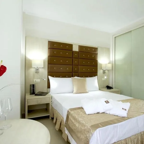 Moon Dreams (ex. EL Tiburon) - zdjęcie 2