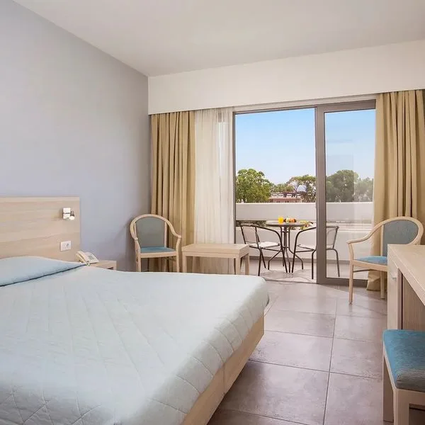 Niriides Beach (Kolymbia) - zdjęcie 5