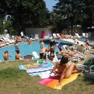 Diana (Golden Sands) - zdjęcie 3