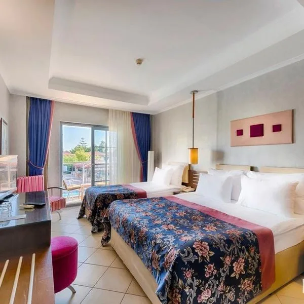 Club Nena (Side) - zdjęcie 5