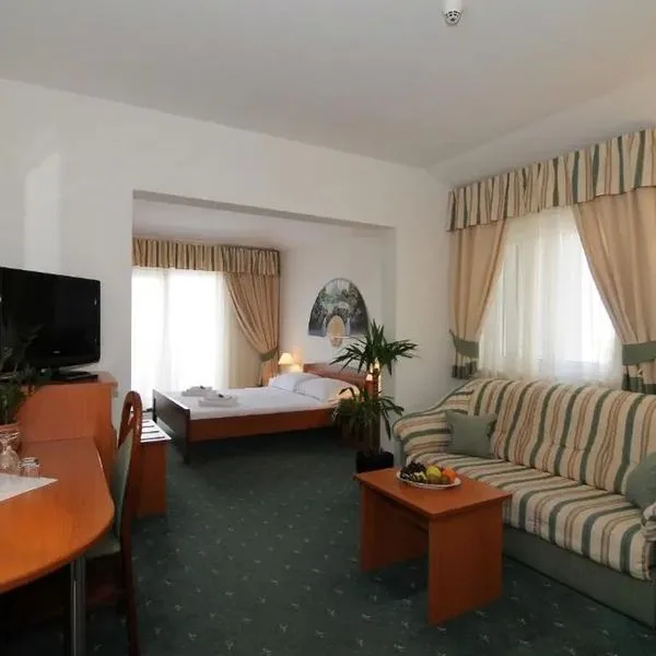 Rosina (Makarska) - zdjęcie 3