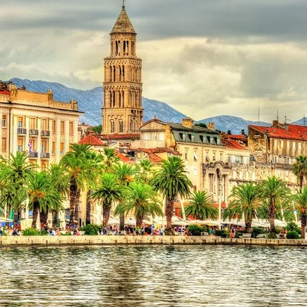 Plaza Marchi Old Town - zdjęcie 2