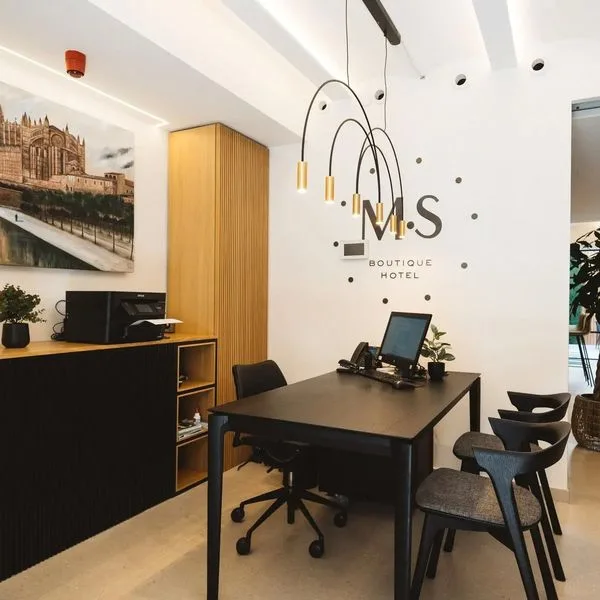 Petit Montision Boutique - zdjęcie 4