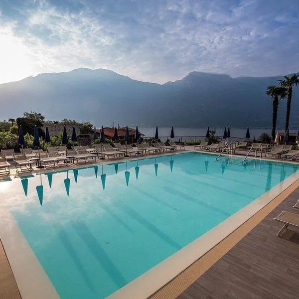 Royal Village - zdjęcie 3