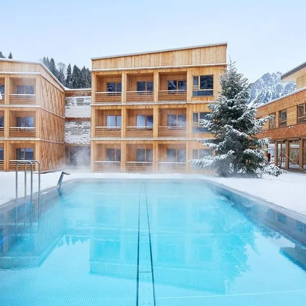 Tirol Lodge - zdjęcie 3