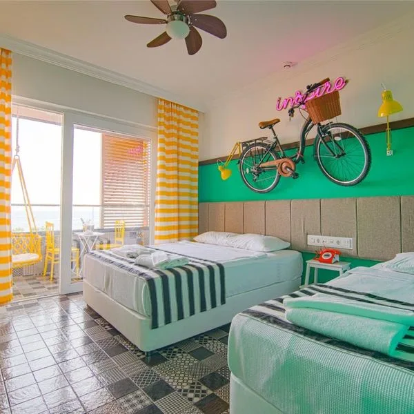 Anjeliq Downtown (ex. Kleopatra Gungor)