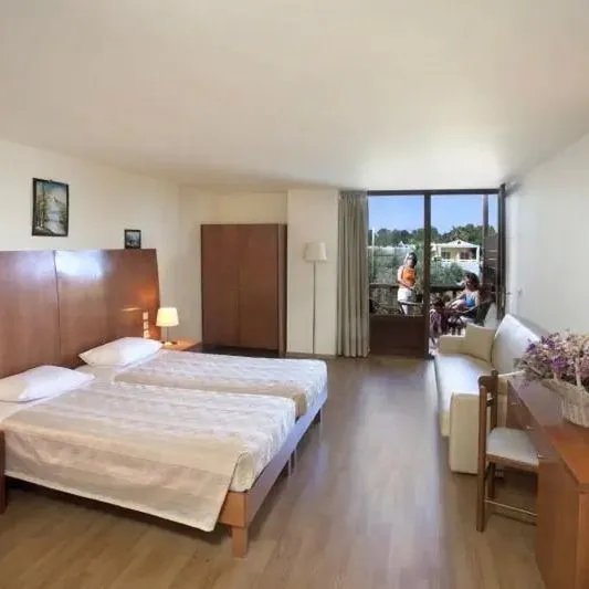 Golden Odyssey - zdjęcie 4