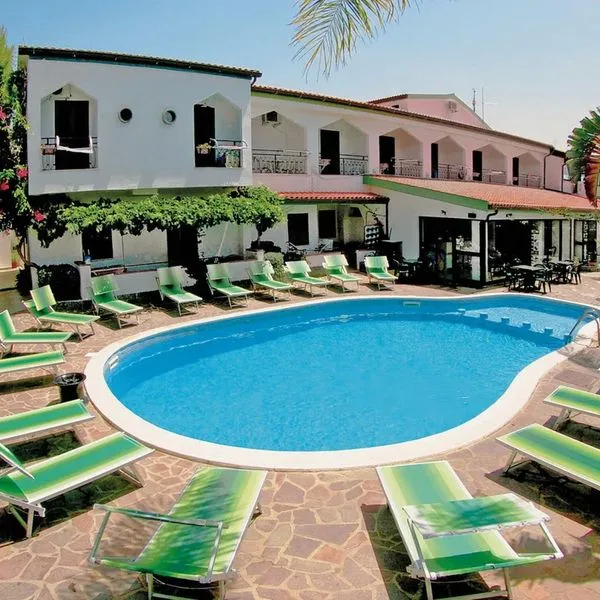 Marinella (Capo Vaticano) - zdjęcie 2