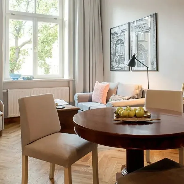 Belle Epoque Apartment by Loft Affair - zdjęcie 4