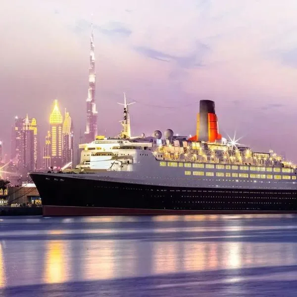 Queen Elizabeth 2 - zdjęcie 2