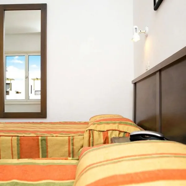 Apartamentos LIVVO Oasis (ex. THe Oasis Apartments) - zdjęcie 3