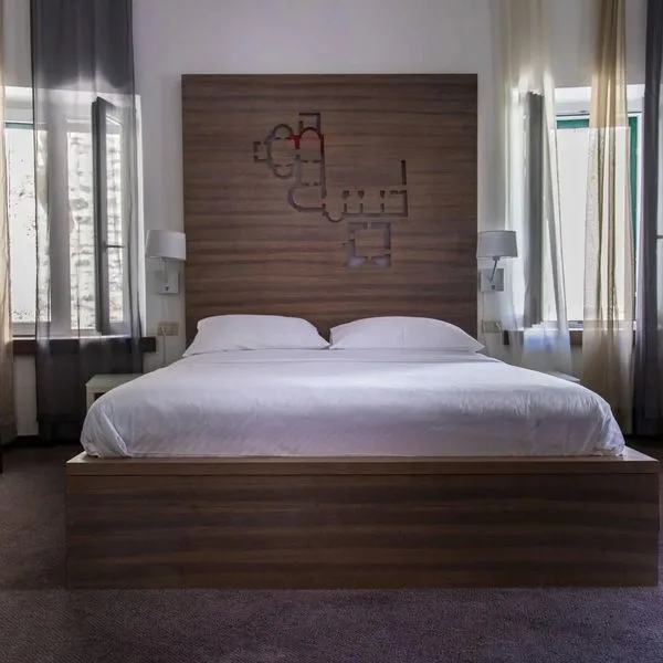 Slavija - zdjęcie 4