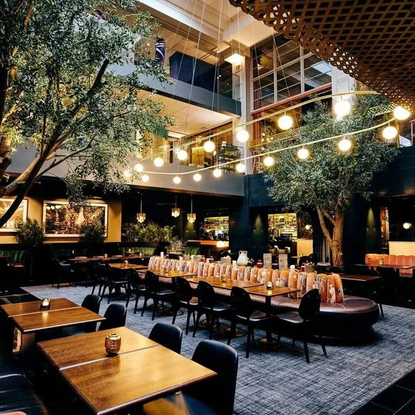 Clarion Post - zdjęcie 2