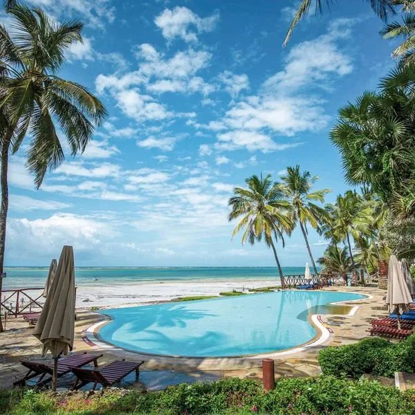 Voyager Beach Resort