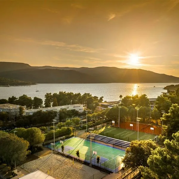Valamar Amicor Green Resort - zdjęcie 3