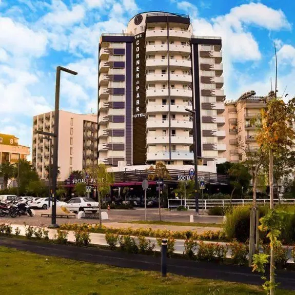 The Corner Park - zdjęcie 3