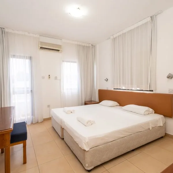 Flora Hotel Apartments - zdjęcie 4