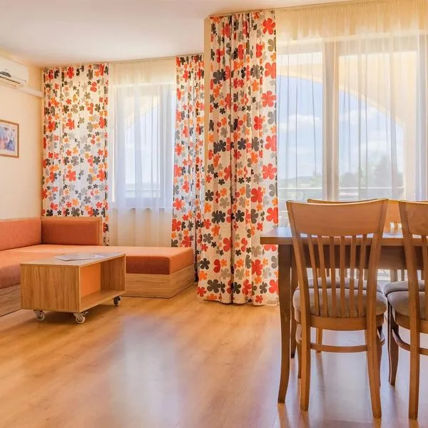 Galeria ApartHotel - zdjęcie 2