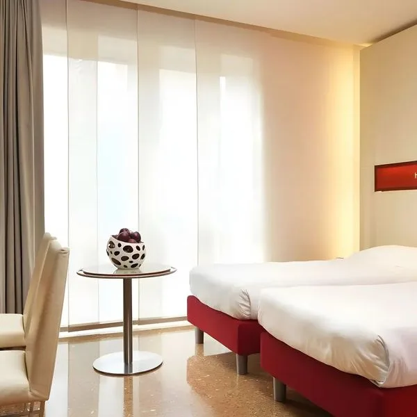 UNA Bologna Centro - zdjęcie 5