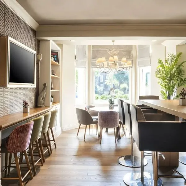 Point A Kensington Olympia - zdjęcie 4