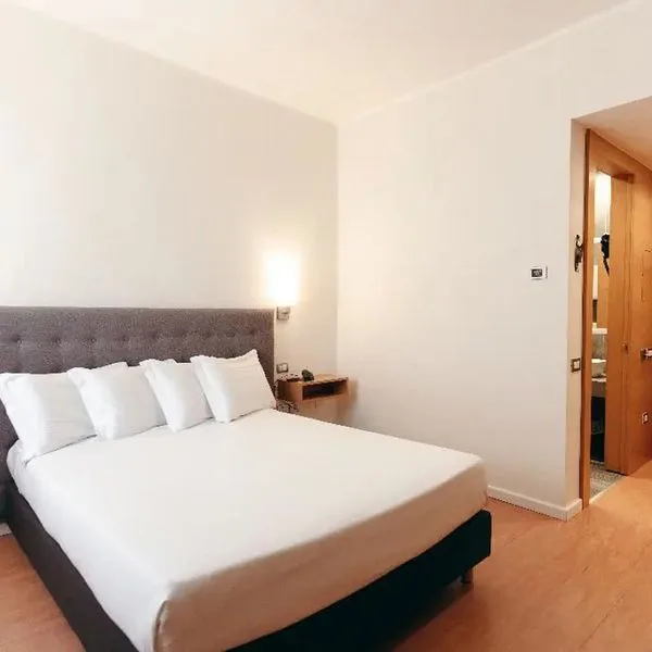 Excelsior Bari - zdjęcie 3