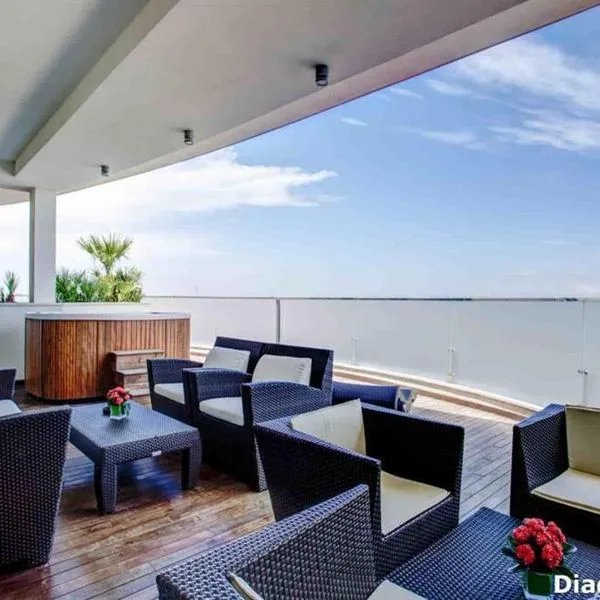 Premier & Suites - zdjęcie 2