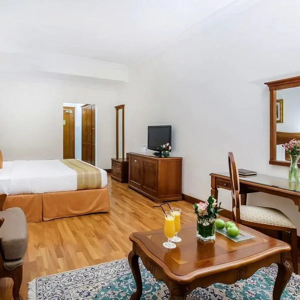 Grand Excelsior Bur Dubai (ex Dhow Palace) - zdjęcie 4