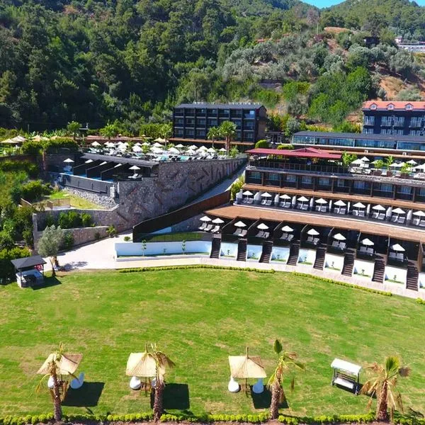 Manas Park (Oludeniz) - zdjęcie 3