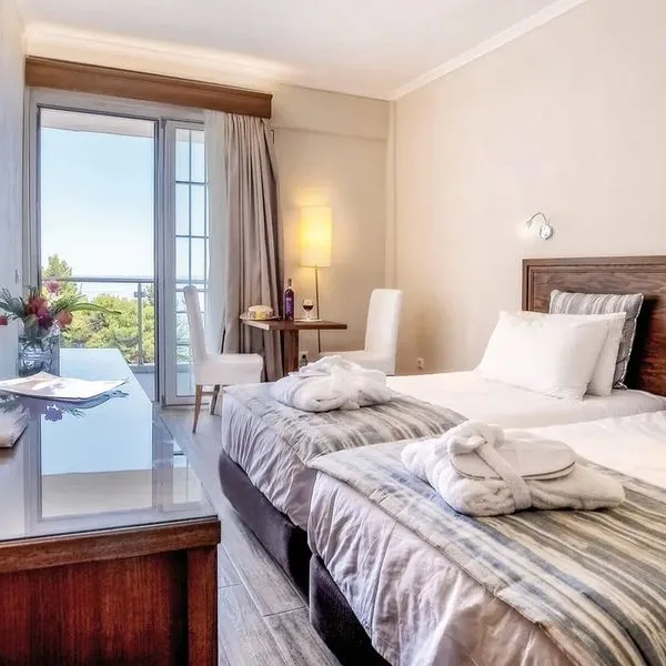 Canvas by Mitsis Alexander the Great (Kriopigi) - zdjęcie 3