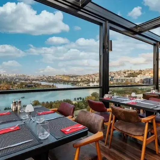 Ramada Golden Horn - zdjęcie 3