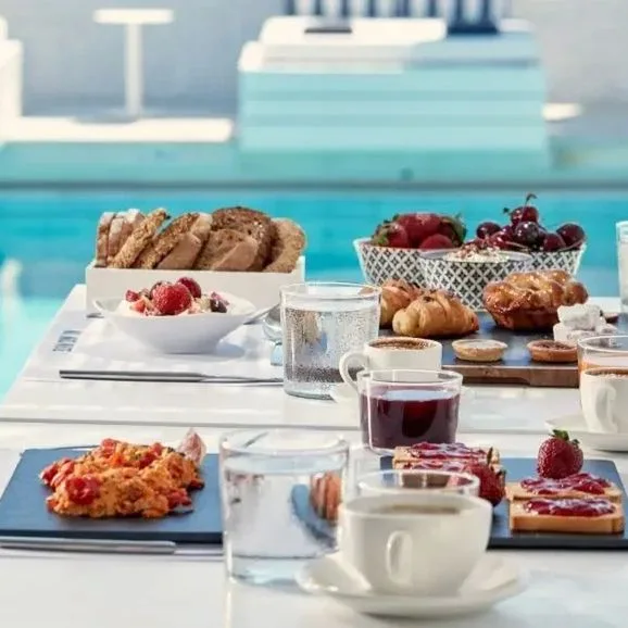 Mr & Mrs White New Style - zdjęcie 5