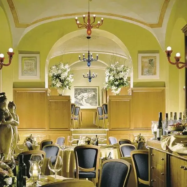 UNA Empire Roma - zdjęcie 5