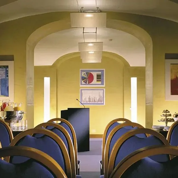 UNA Empire Roma - zdjęcie 2