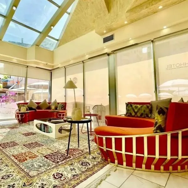 AMH (Durrës) - zdjęcie 4