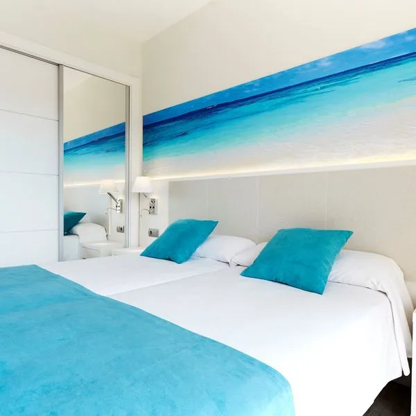 Invisa Es Pla - zdjęcie 3