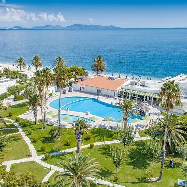Kinetta Beach Resort