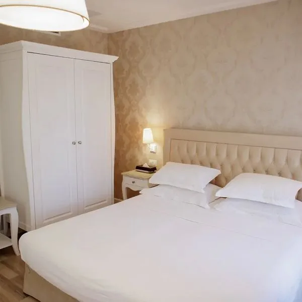 Palace & Spa Durres - zdjęcie 3