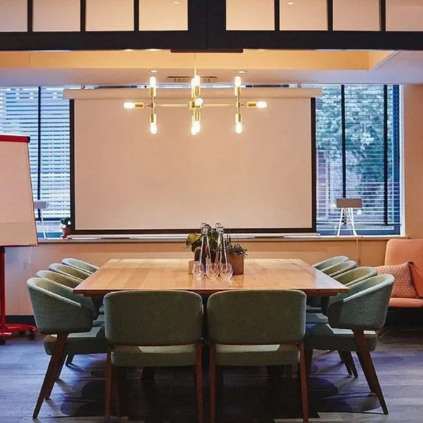 The Corner London City - zdjęcie 2