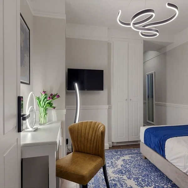 Classic by Athens Prime - zdjęcie 2