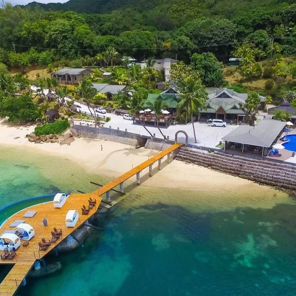 Coco De Mer & Black Parrot - zdjęcie 2