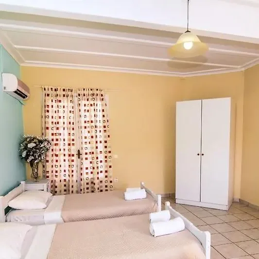 Apple (Limni Keri) - zdjęcie 3