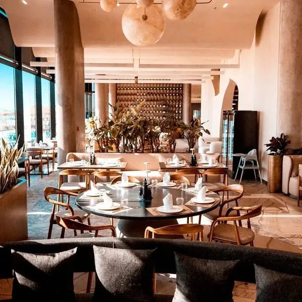 Royal G Lux - zdjęcie 4