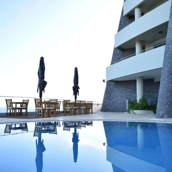 Madeira Regency Cliff - zdjęcie 5