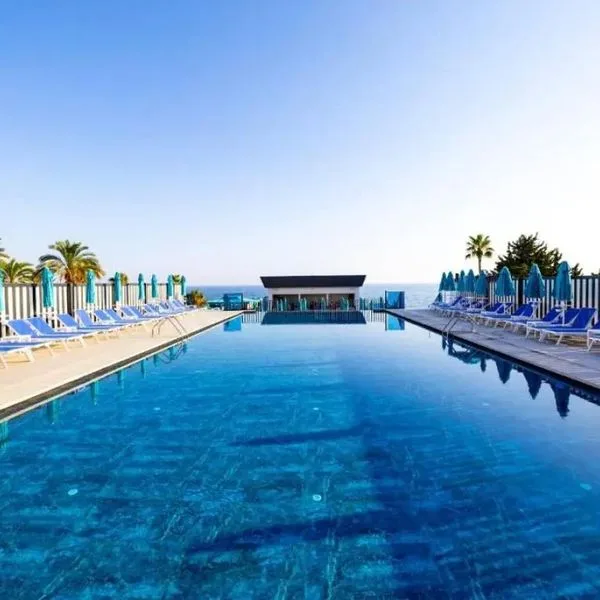 Granada Luxury Red - zdjęcie 5